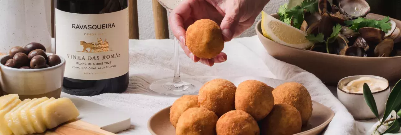 Para acompanhar com: Vinha das Romãs Blanc de noirs